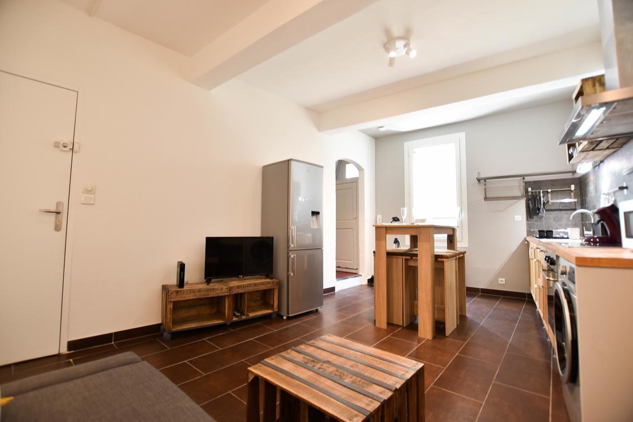 Succes - Tres Beau Duplex- Coeur D'Arles- Climatisation Apartment ภายนอก รูปภาพ